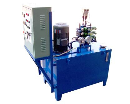 <a href=http://www.lyxfwh.com.cn/news_article?news_id=116>液壓設備</a>